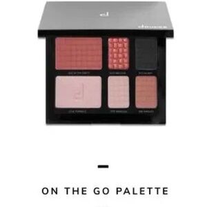 DOUCCE On-The-Go Palette